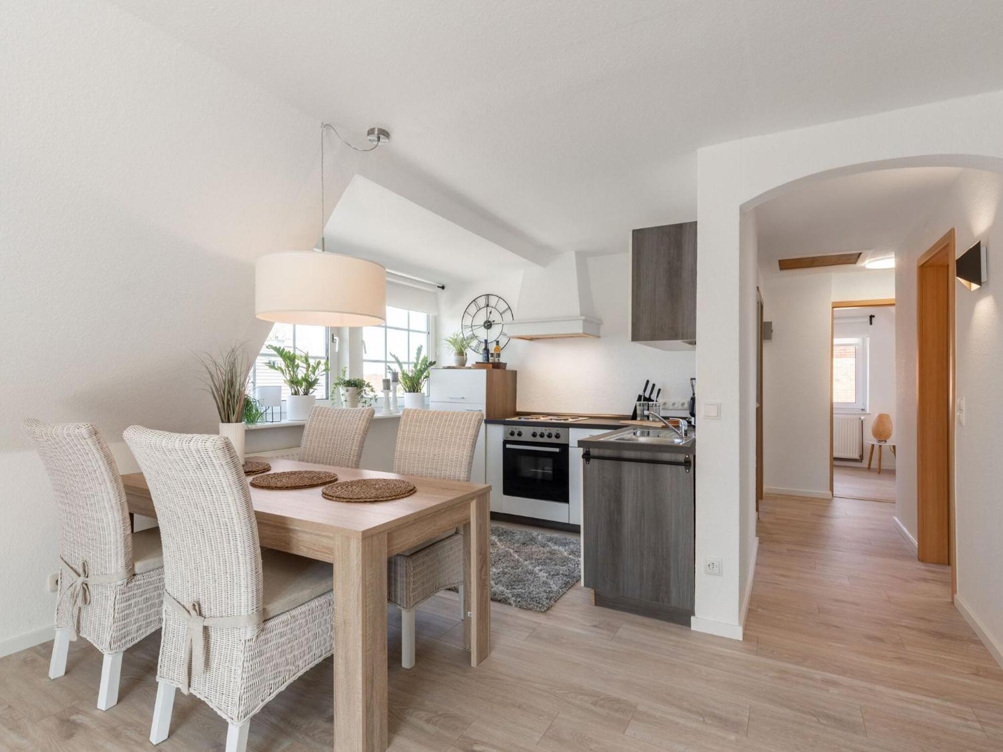 Enticing Holiday Home In Oldenburg With Garden Near Sea Dannau Esterno foto