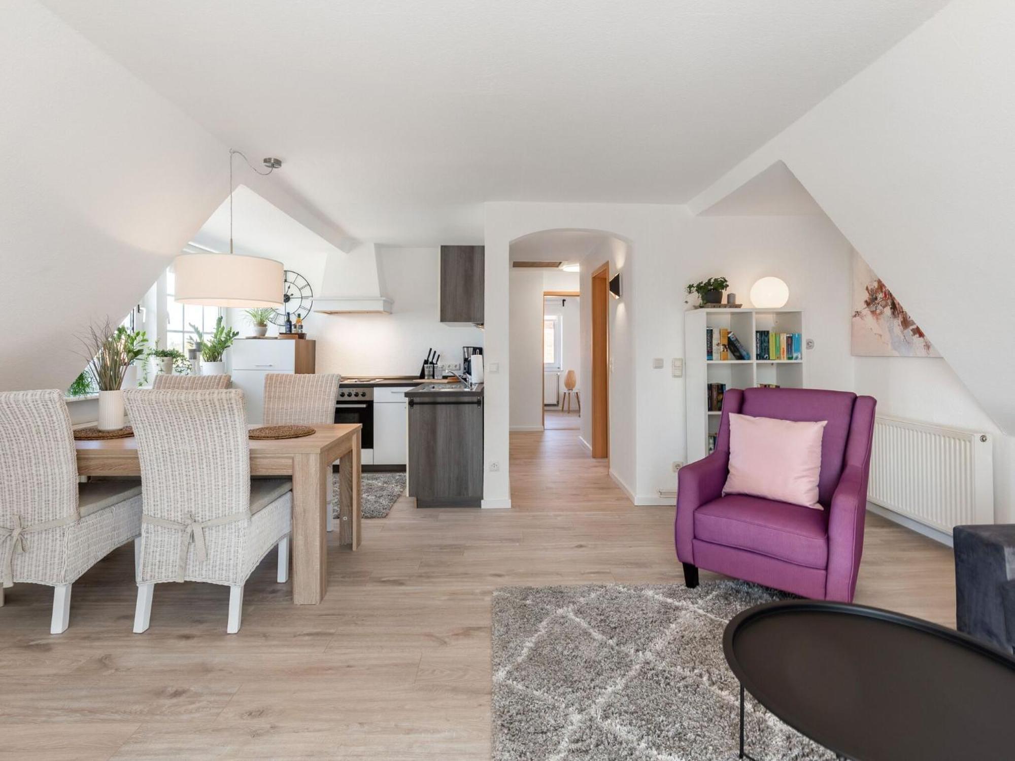 Enticing Holiday Home In Oldenburg With Garden Near Sea Dannau Esterno foto