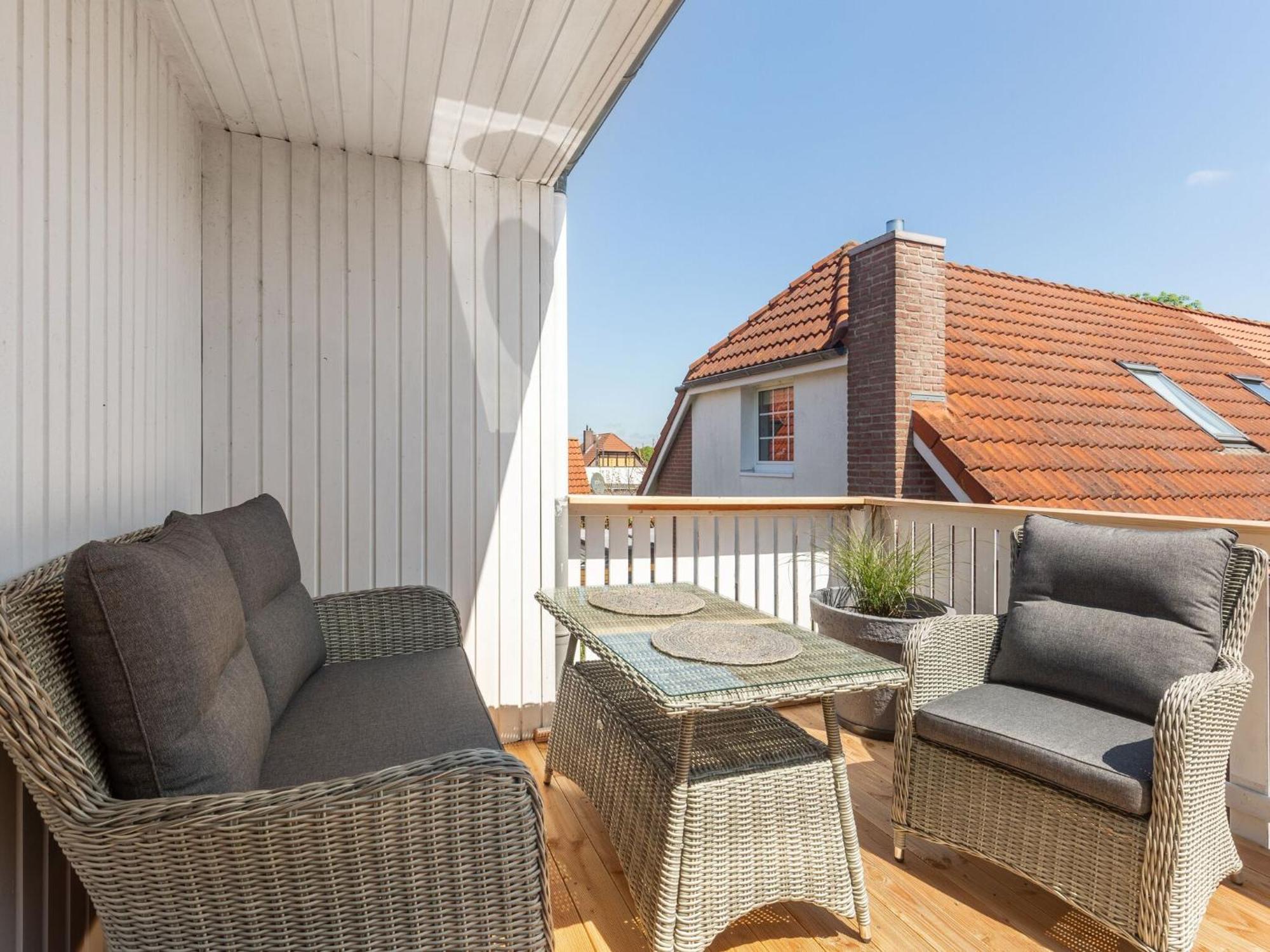 Enticing Holiday Home In Oldenburg With Garden Near Sea Dannau Esterno foto